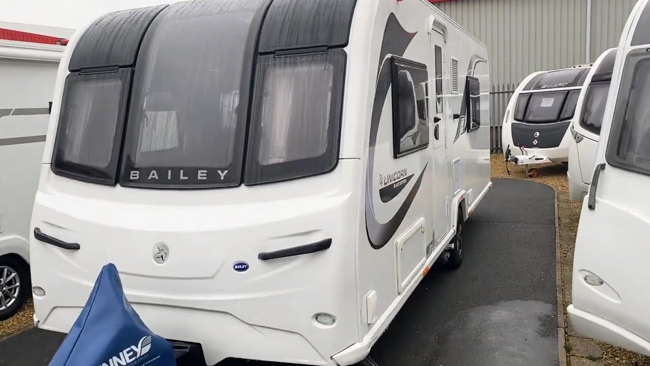 2021 Bailey Unicorn Cadiz - Black Edition