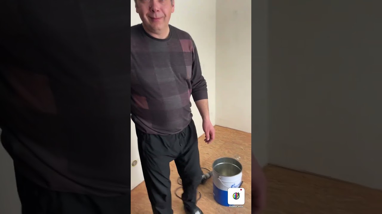 Заливка наливного Пола на деревянный пол перед укладкой Ламината..👍