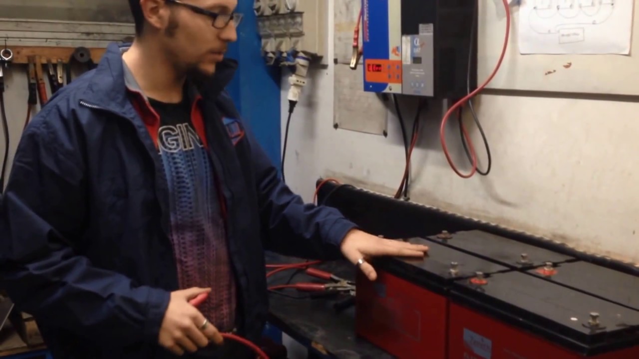 Collegamento serie più parallelo di batterie  - Puntata 4 - La rubrica del Fai Da Te