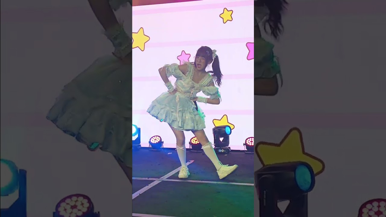 SMILD Birthday Stage " วิ่ง (Sweat16) " (Smild focus) A Lot Of Tone Presents "BORN TO SMI:D"
