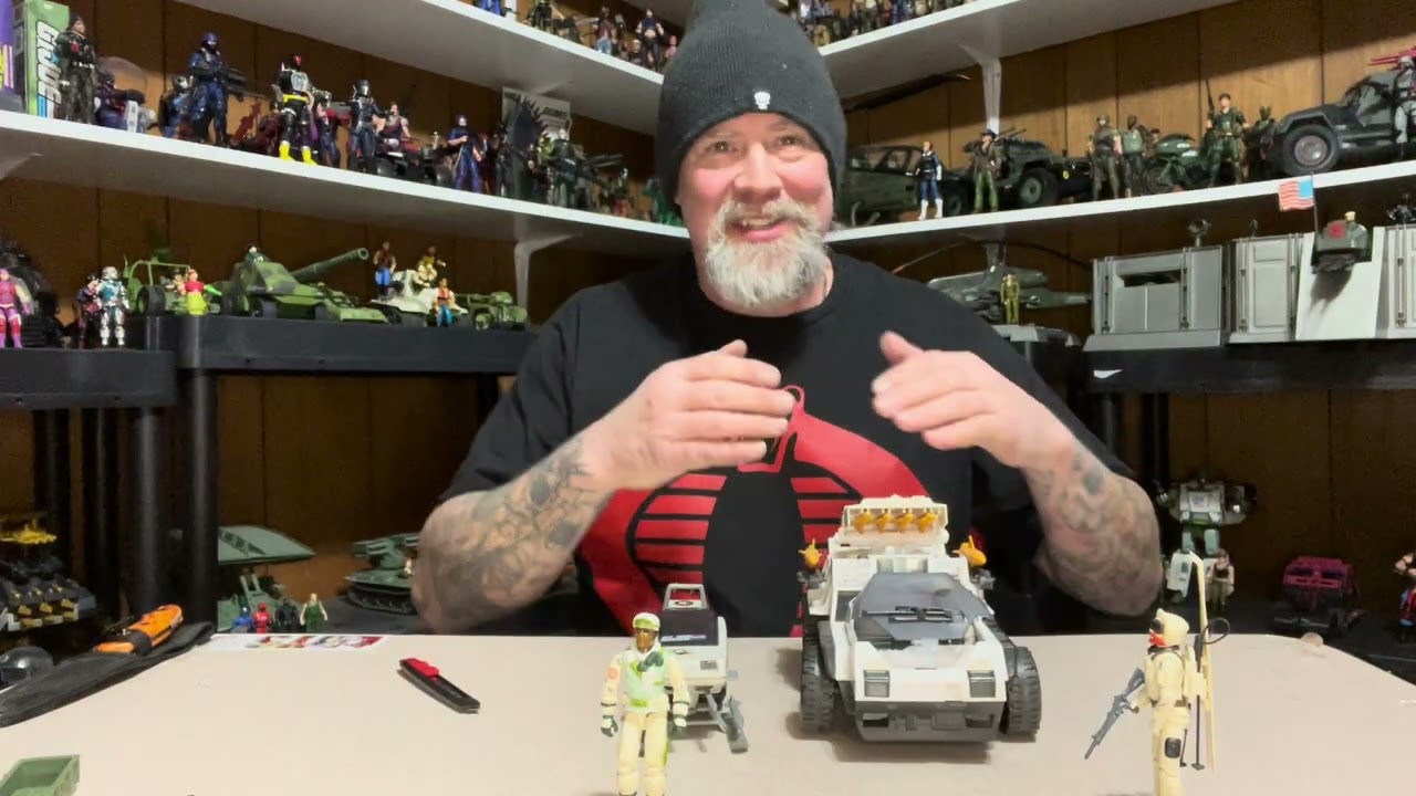 Gi Joe : 84 Polar Battle Bear Snowmobile