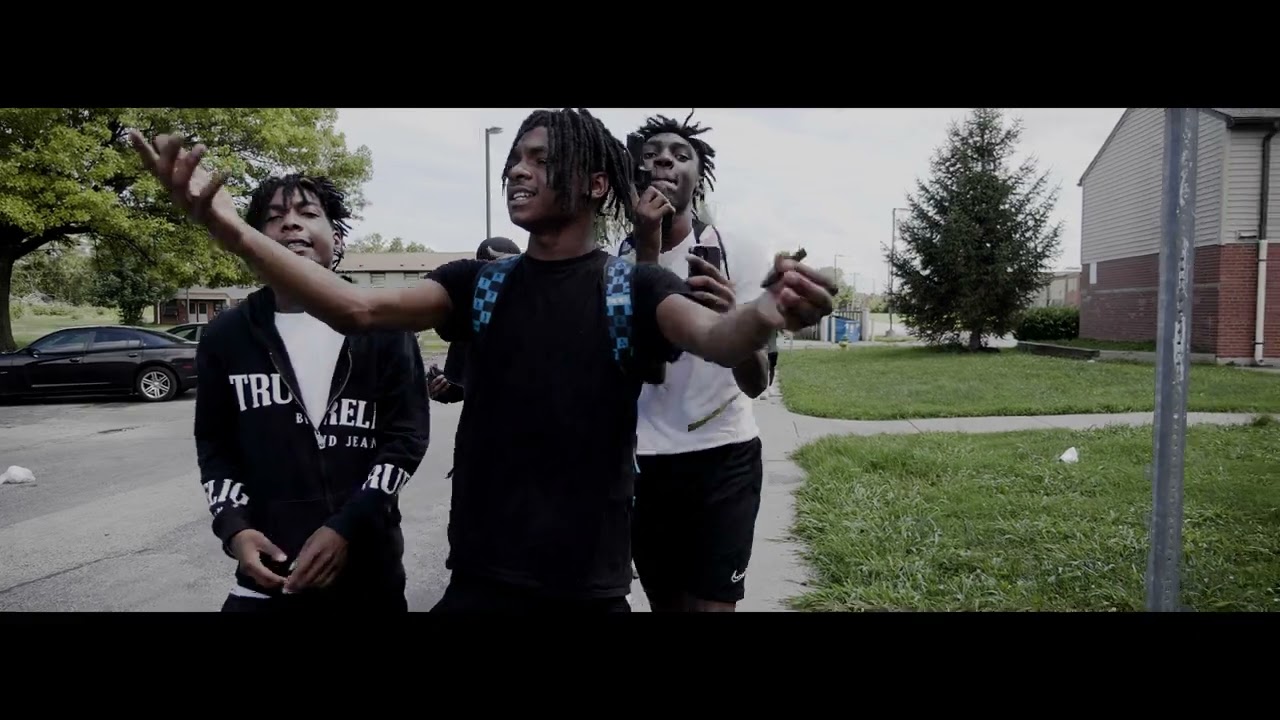 La boogie - Talk my shit ( official music video)