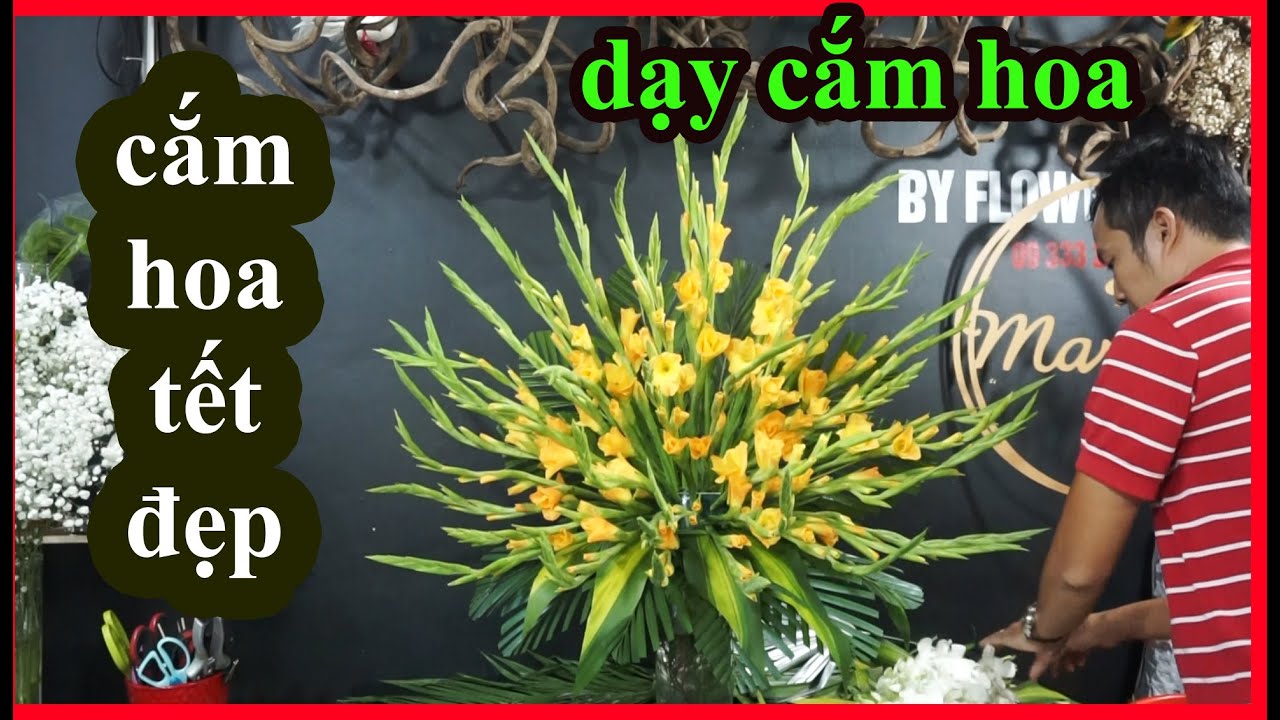 Cắm bình hoa Lay Ơn - Dơn vàng - Hoa Lan Thái đẹp - Mẫu cắm hoa Nhà thờ 87