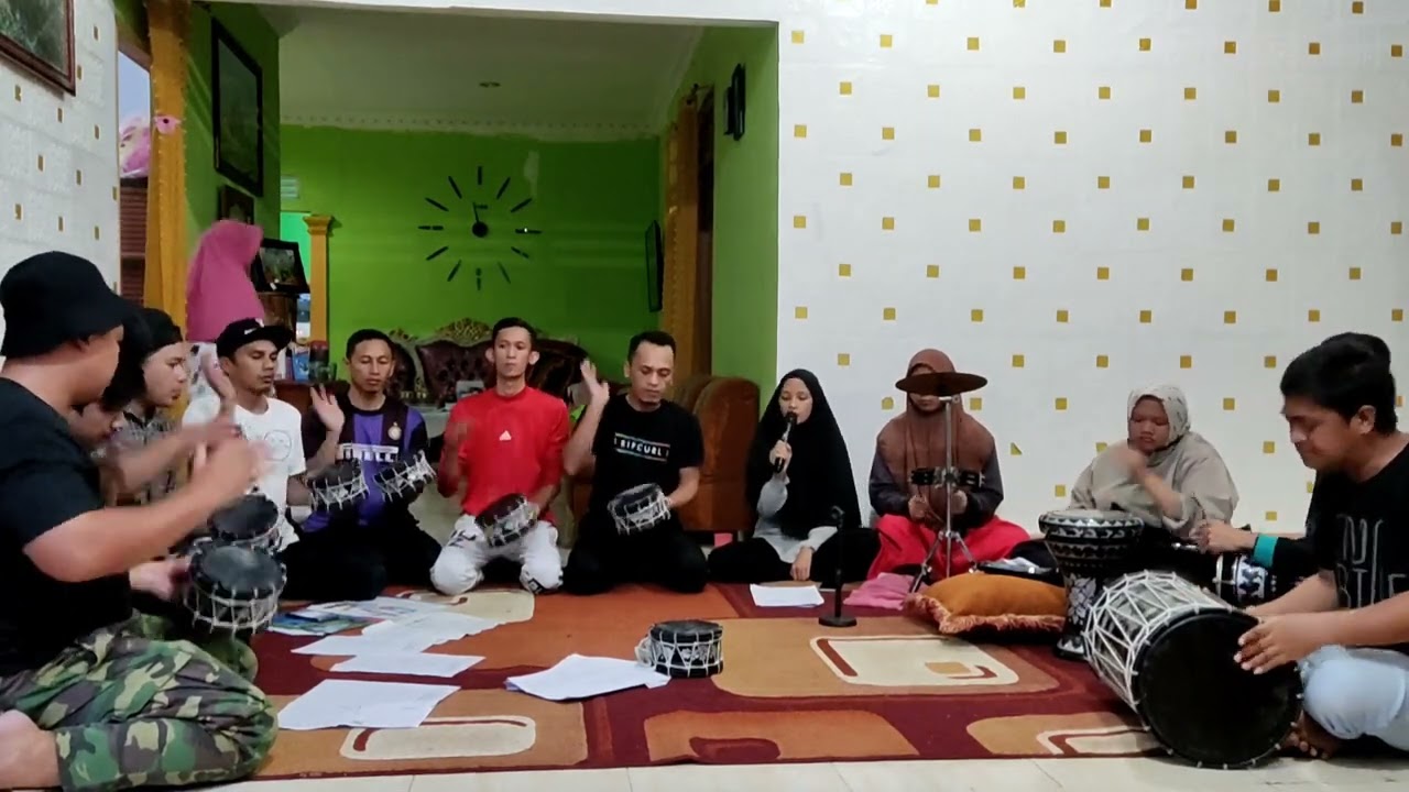 Cindai versi marawis (edisi latihan)