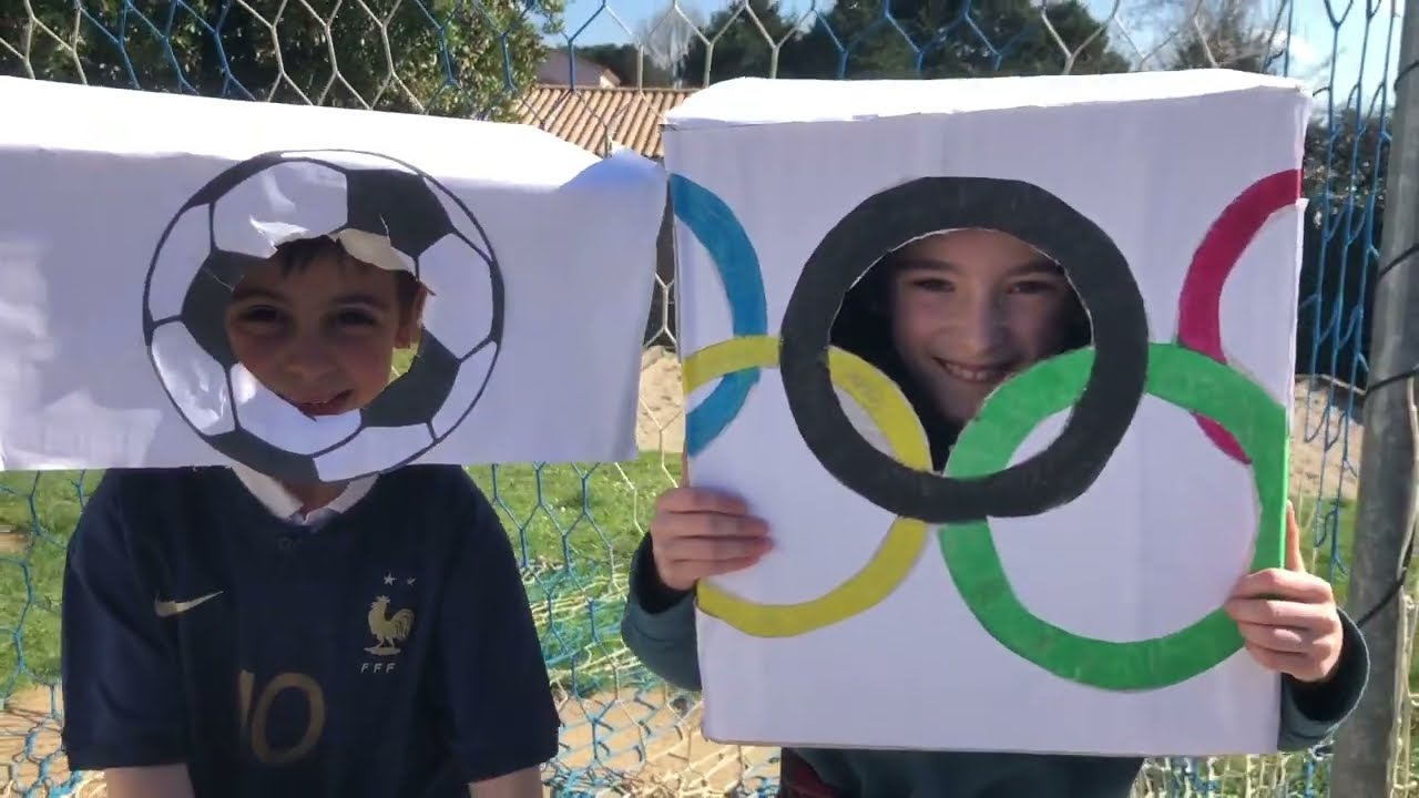 Foot à l'école - production dynamique école Jeanne d'Arc de Landeronde