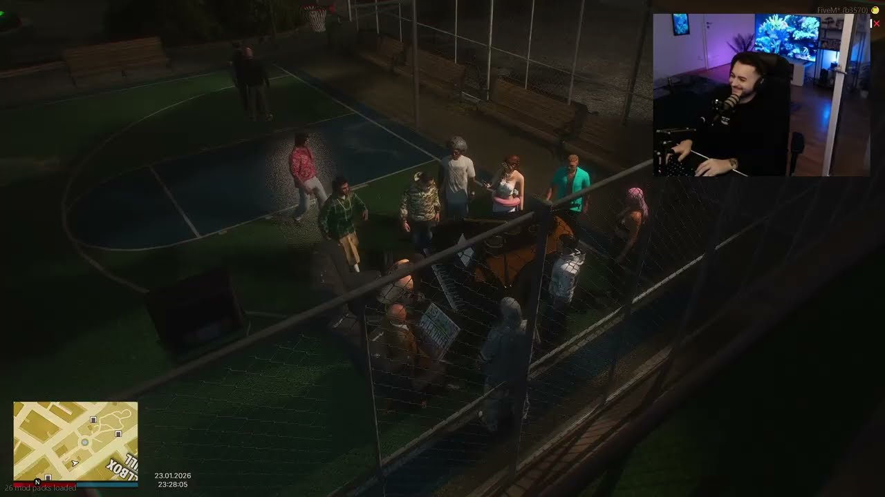 🎹Klavier spielen am Würfelpark 🎹 Eduardo Estevez [NewLife] #gaming #highlights #streamer #fivem
