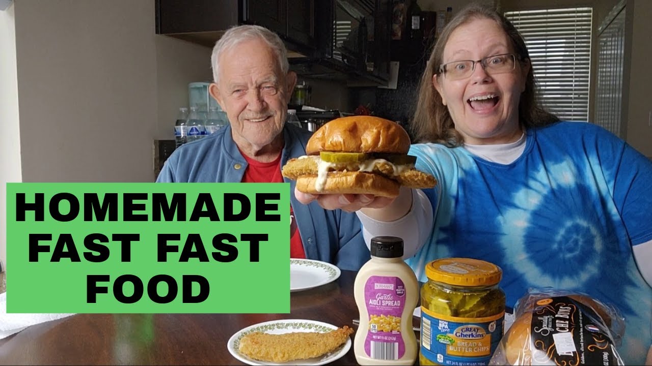 Homemade Fast Food Chicken Sandwich made with Aldi Products Review #foodreview #aldi #fastfood