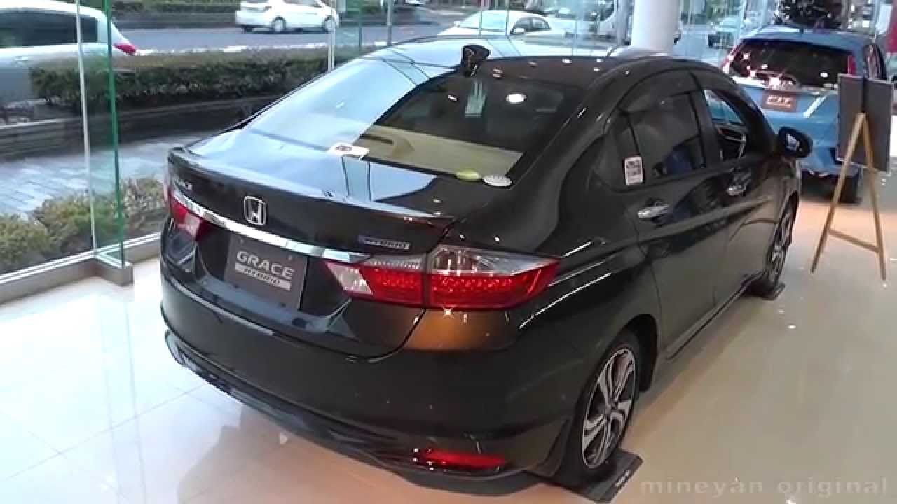 HONDA GRACE　グレイスハイブリッド　見てきました