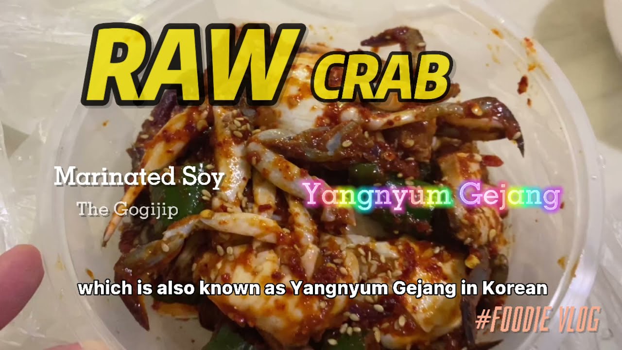 RAW CRAB?! (Yangnyeom Gejang) Korean Spicy Marinated 🦀