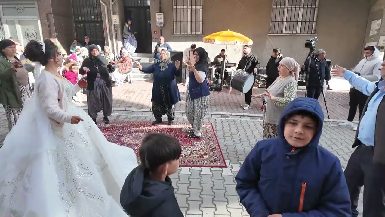 gamze metin kız tarafı halay 3