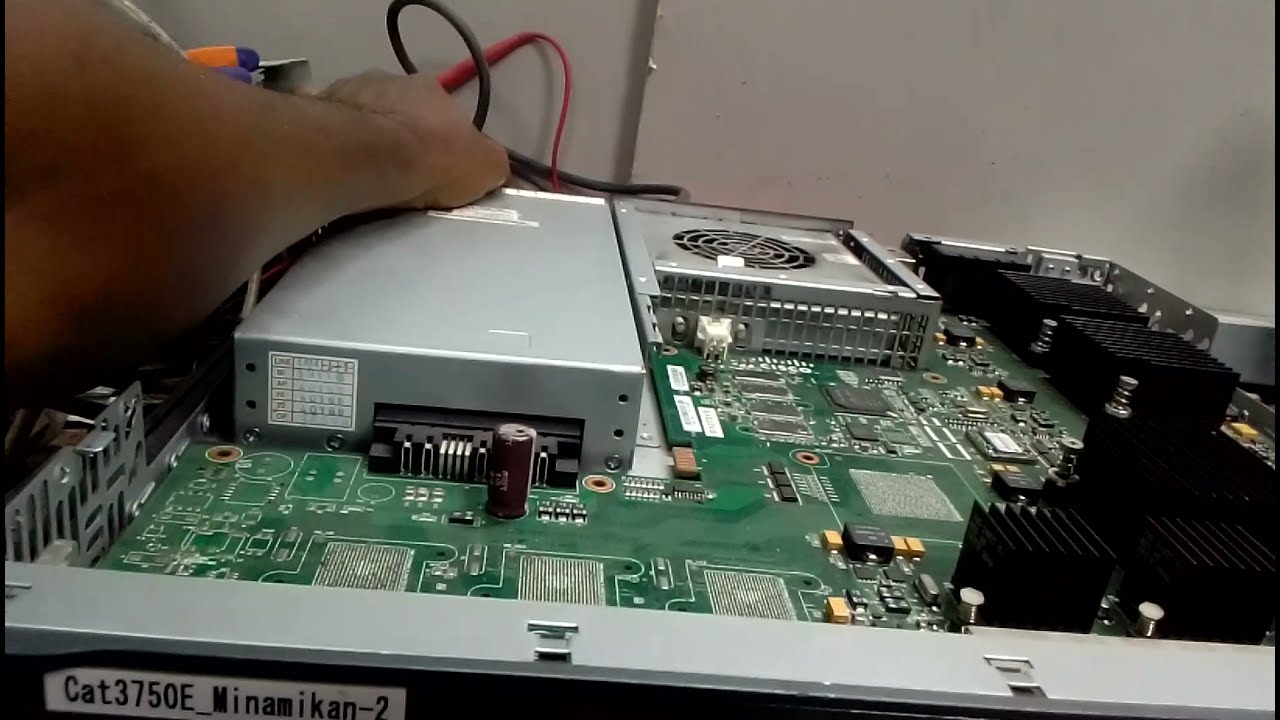 #cisco #networking #switch #hardware #software  Cisco 3750E frozen boot fix  (part 1)