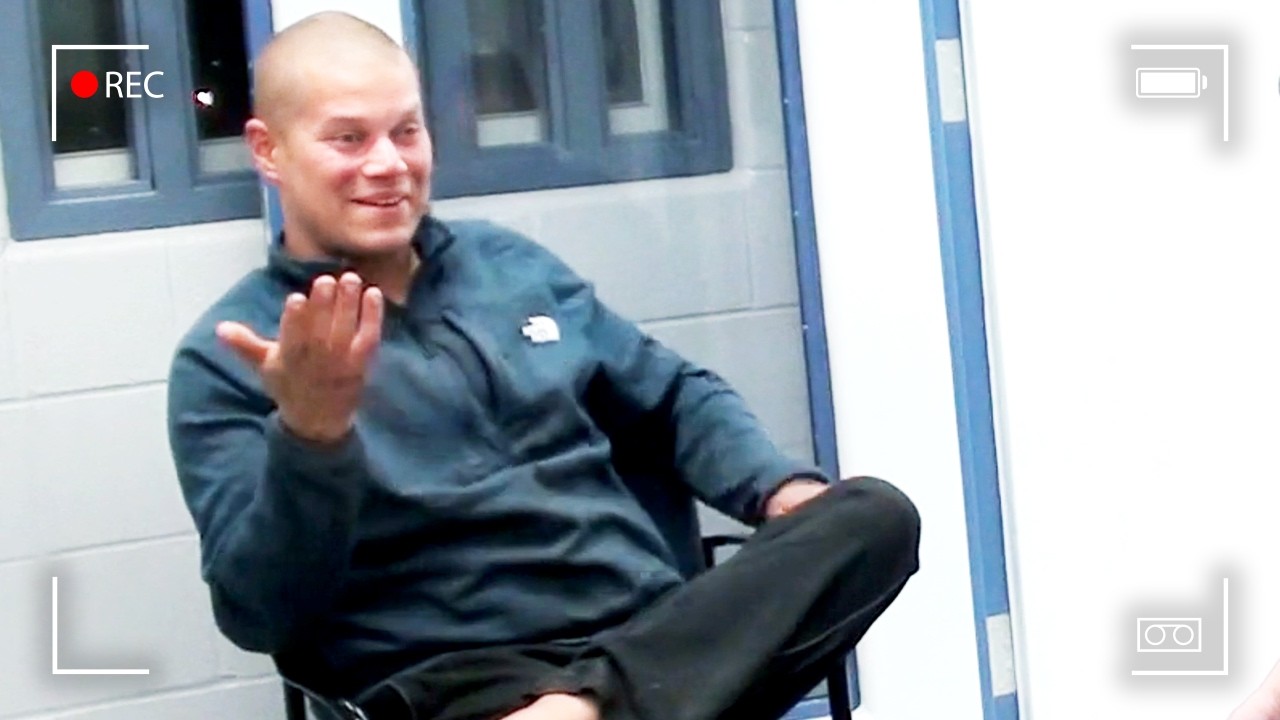 Сосед думает, что ему удалось избежать наказания за убийство