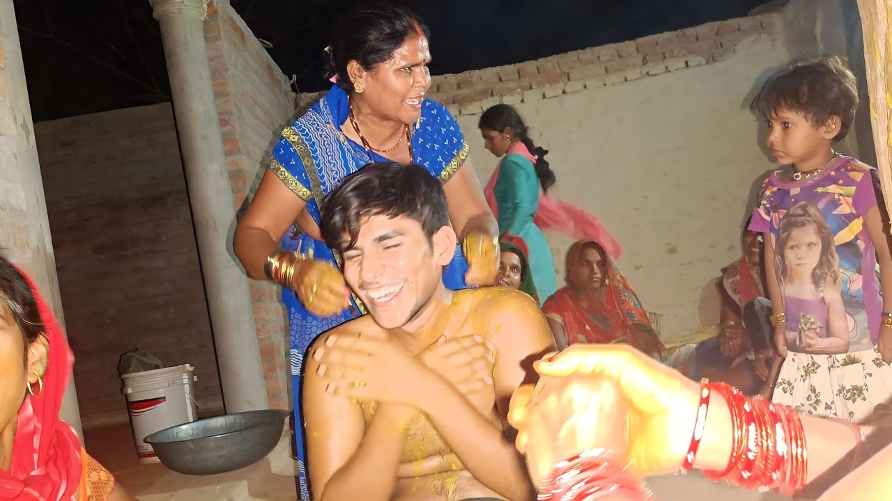 गांव के दूल्हे की हल्दी रश्म Haldi Rashm video part 1 first day 18/05/2023