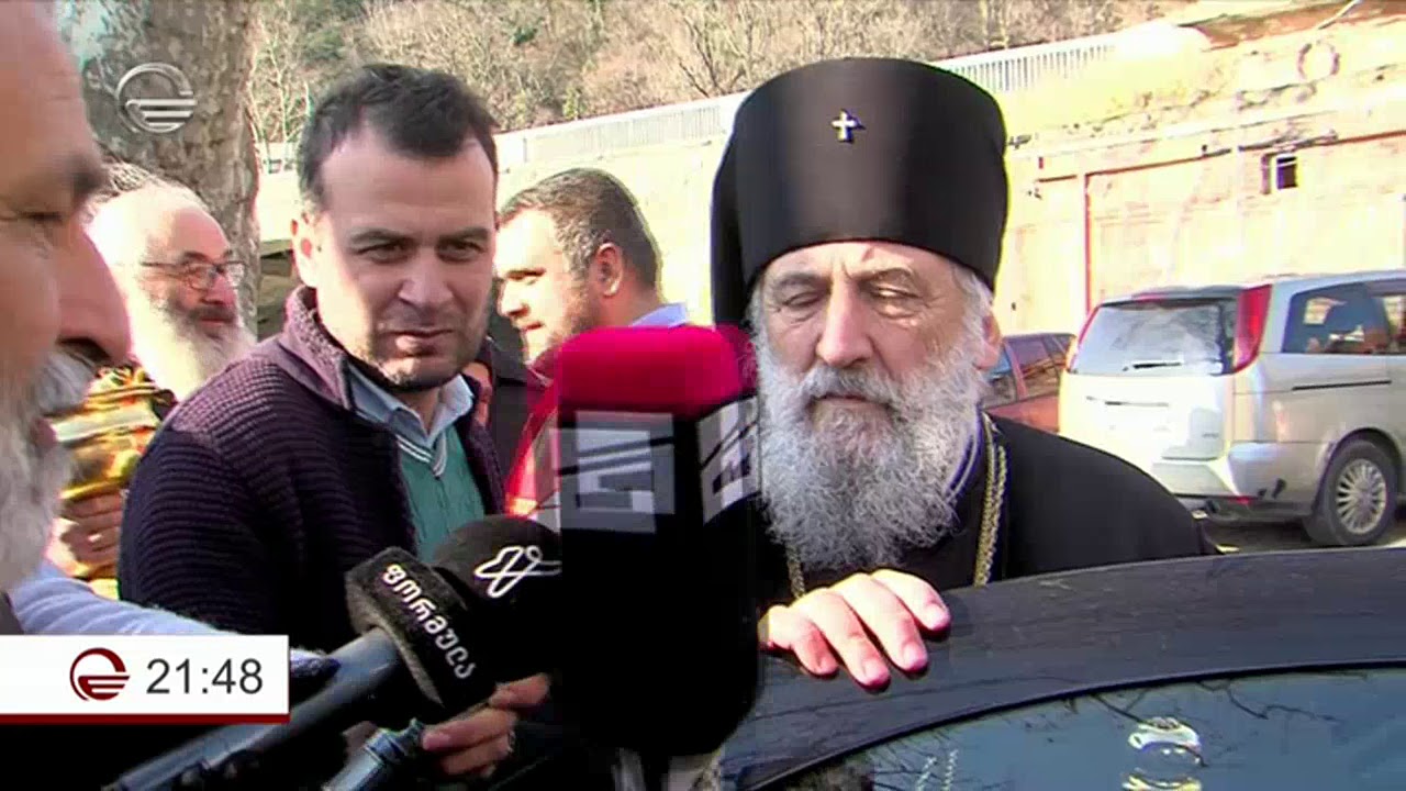 ქუთათელ გაენათელი მიტროპოლიტი მეუფე იოანე გამრეკელი ტელეკომპანია “მთავარს„  სდებს ბრალს.