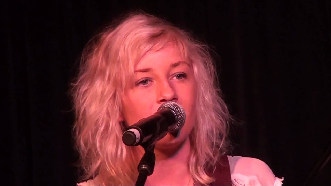 Ashleigh Dallas - Countryside