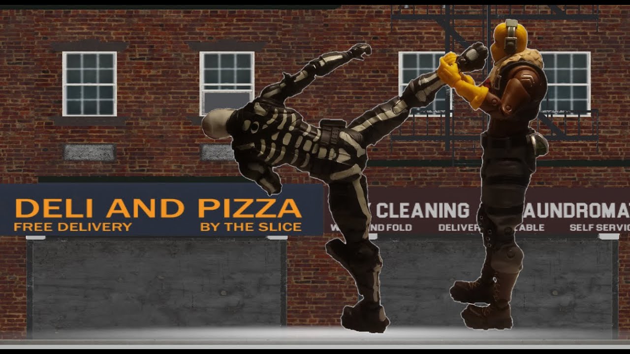 Fortnite Pic-Motion Short Skull Trooper Vs Raptor