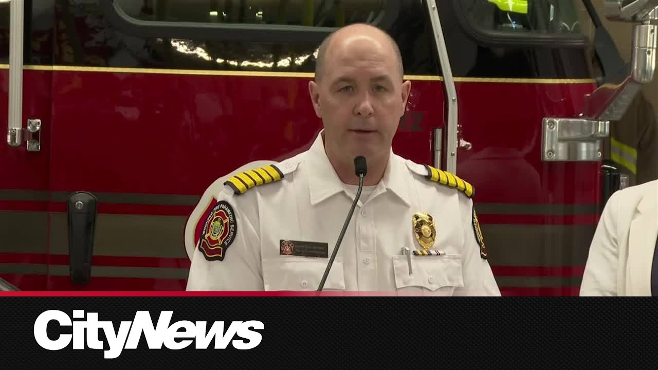Winnipeg adds new ladder truck as fire officials push for more staffing