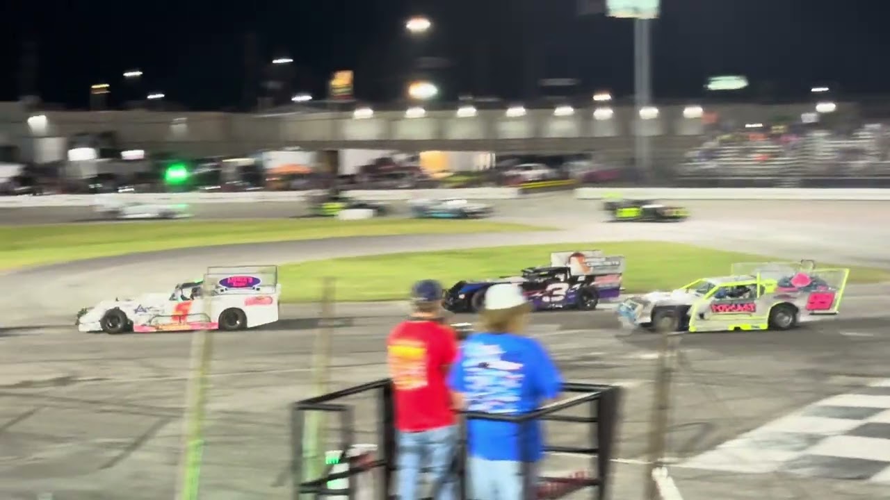 2025 FIGURE 8 MADNESS SPORTSDROME SPEEDWAY