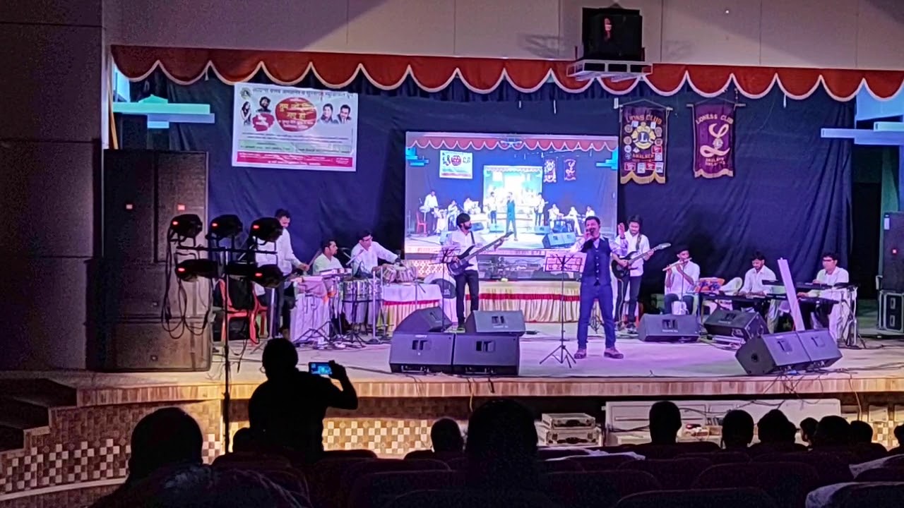 Gulabi Aankhen Tejas Thakur Live