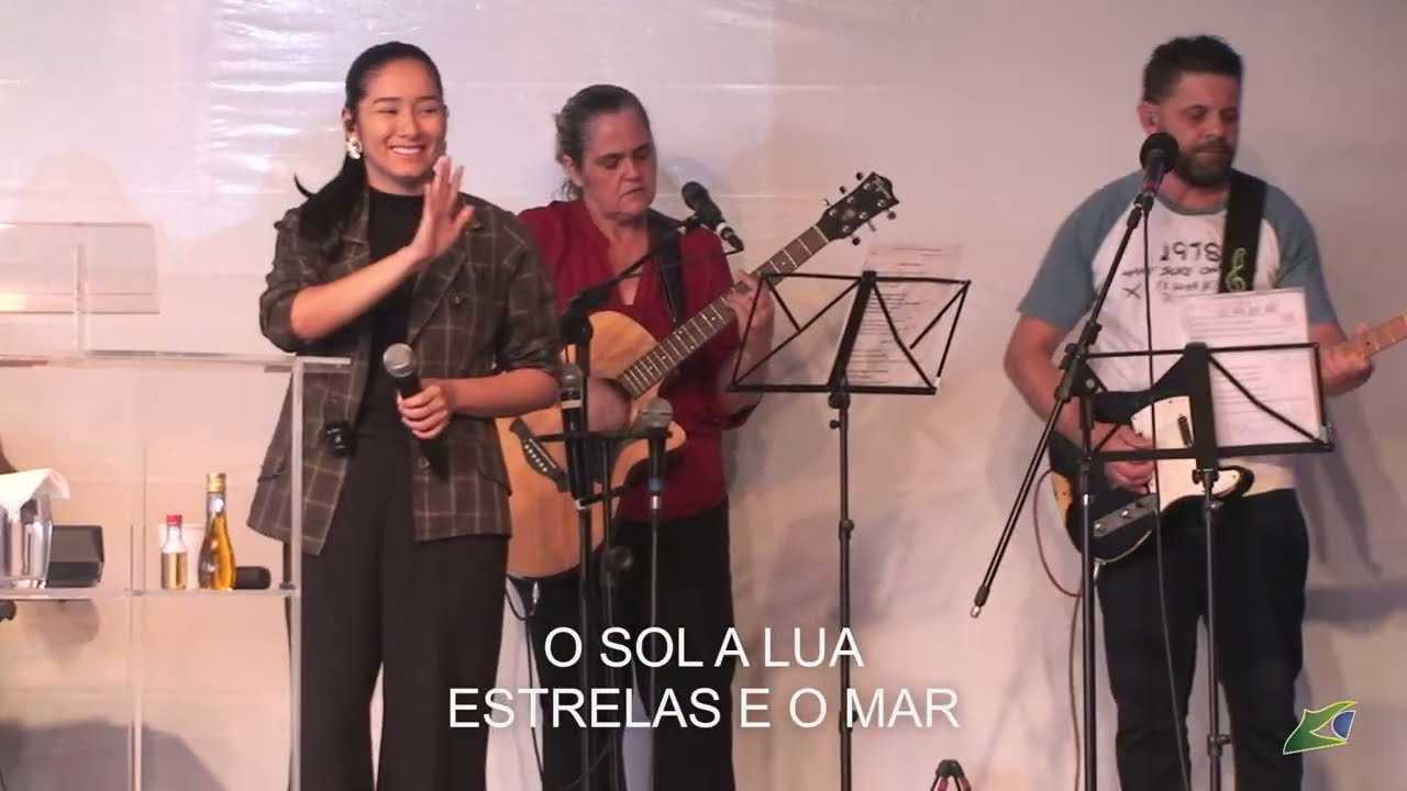 Culto de adoração e comunhão