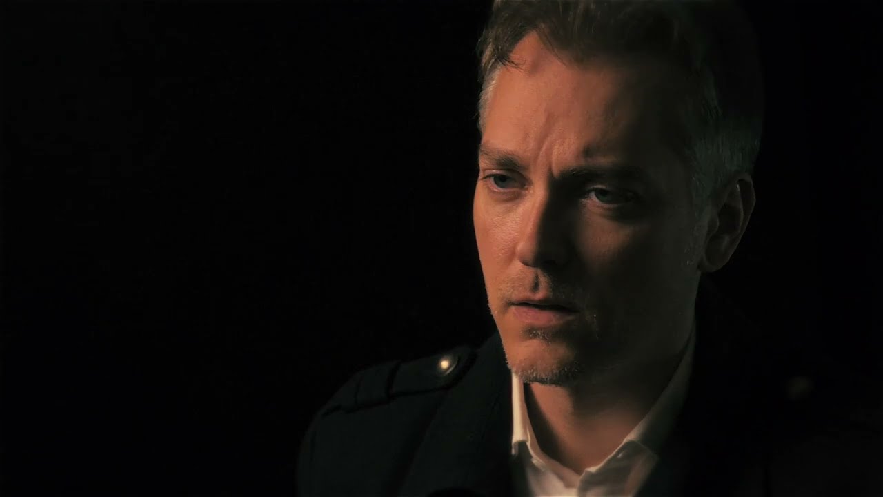 Shakespeare Soliloquies | Macbeth  - Tomorrow and Tomorrow | Peter Hallin