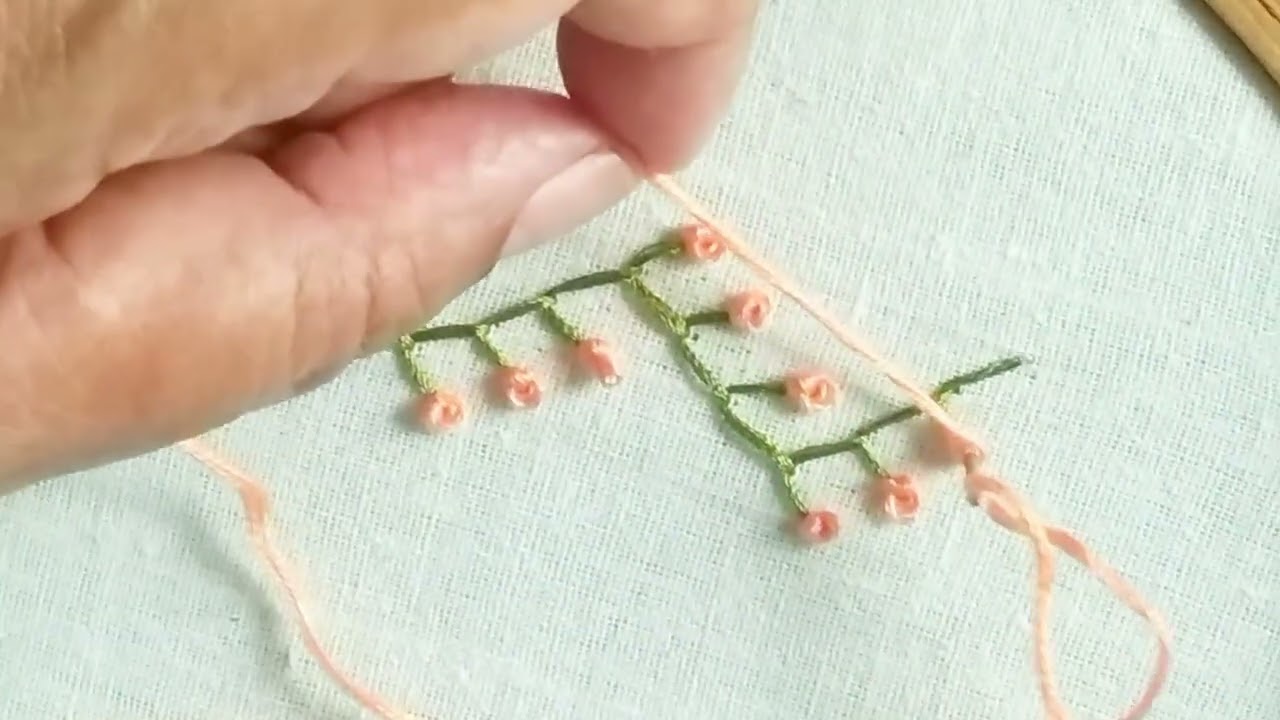 Small flower border embroidery #handbroidery #embroiderypatterns