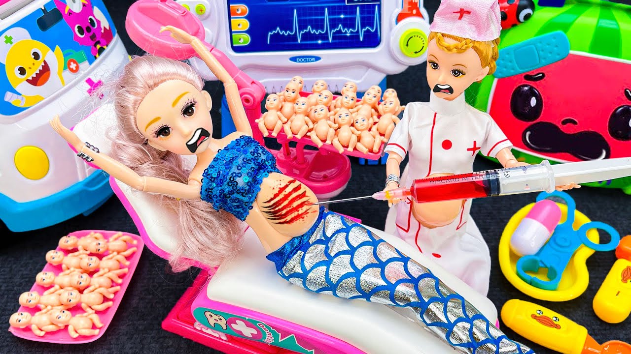 11 Minutes Satisfying with Doctor First Aid Pregnant Woman Toy Set ASMR, Ambulance Car Playset