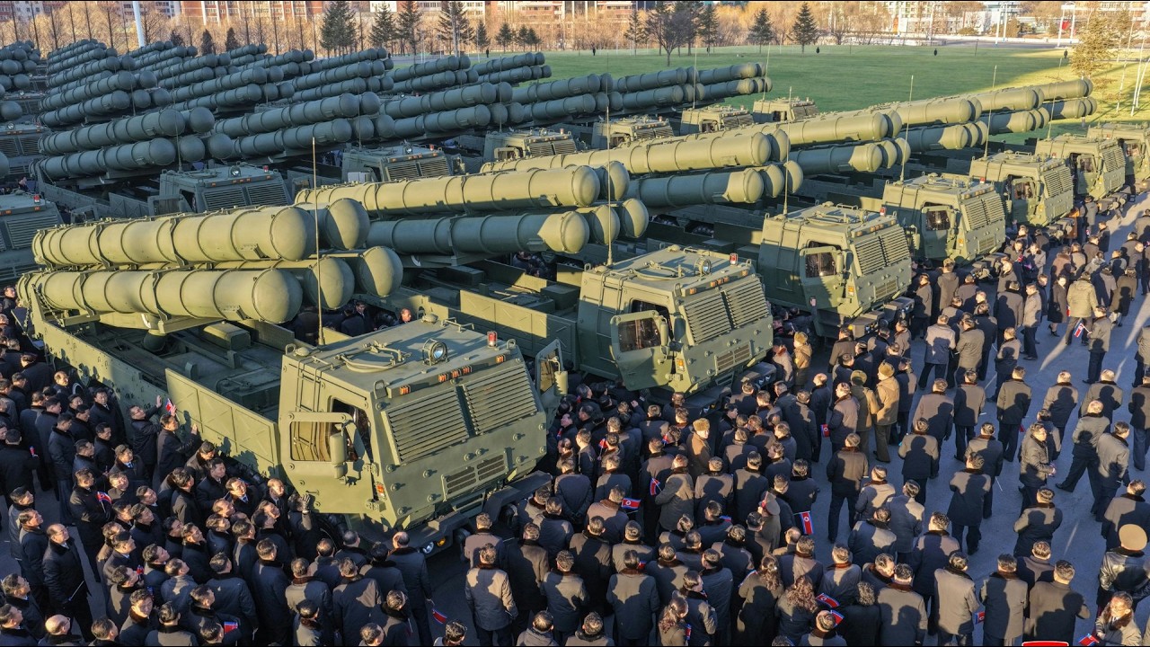Nordkorea zeigt neuen atomwaffenfähigen Raketenwerfer