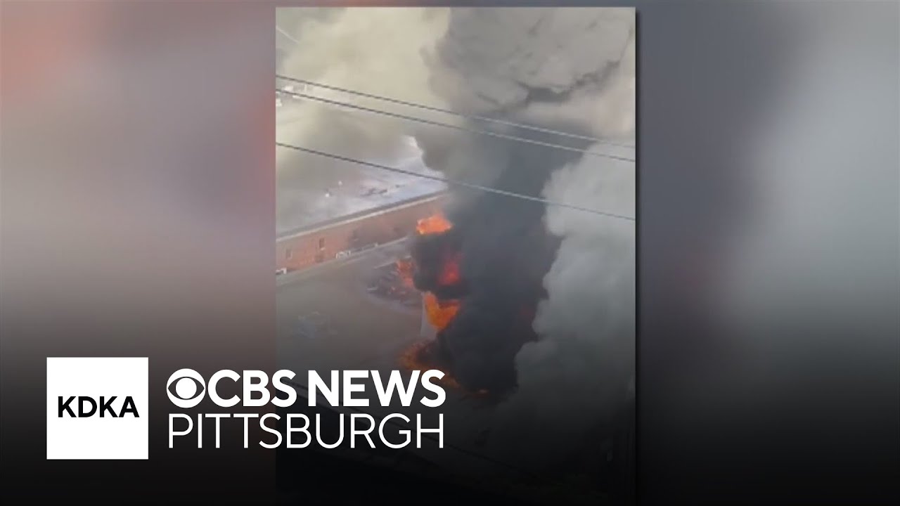 Massive fire tears through Pittsburgh apartment building