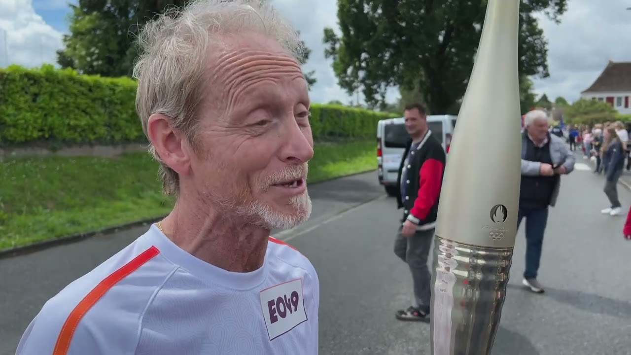 JO 2024, arrivée triomphale de la flamme olympique à Orthez