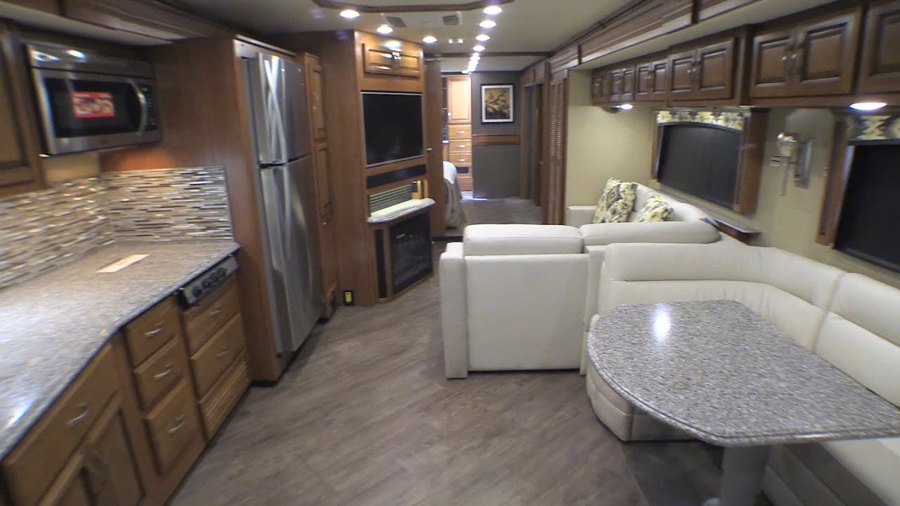 GeneralRV.com | 2017 Fleetwood Pace Arrow 38K