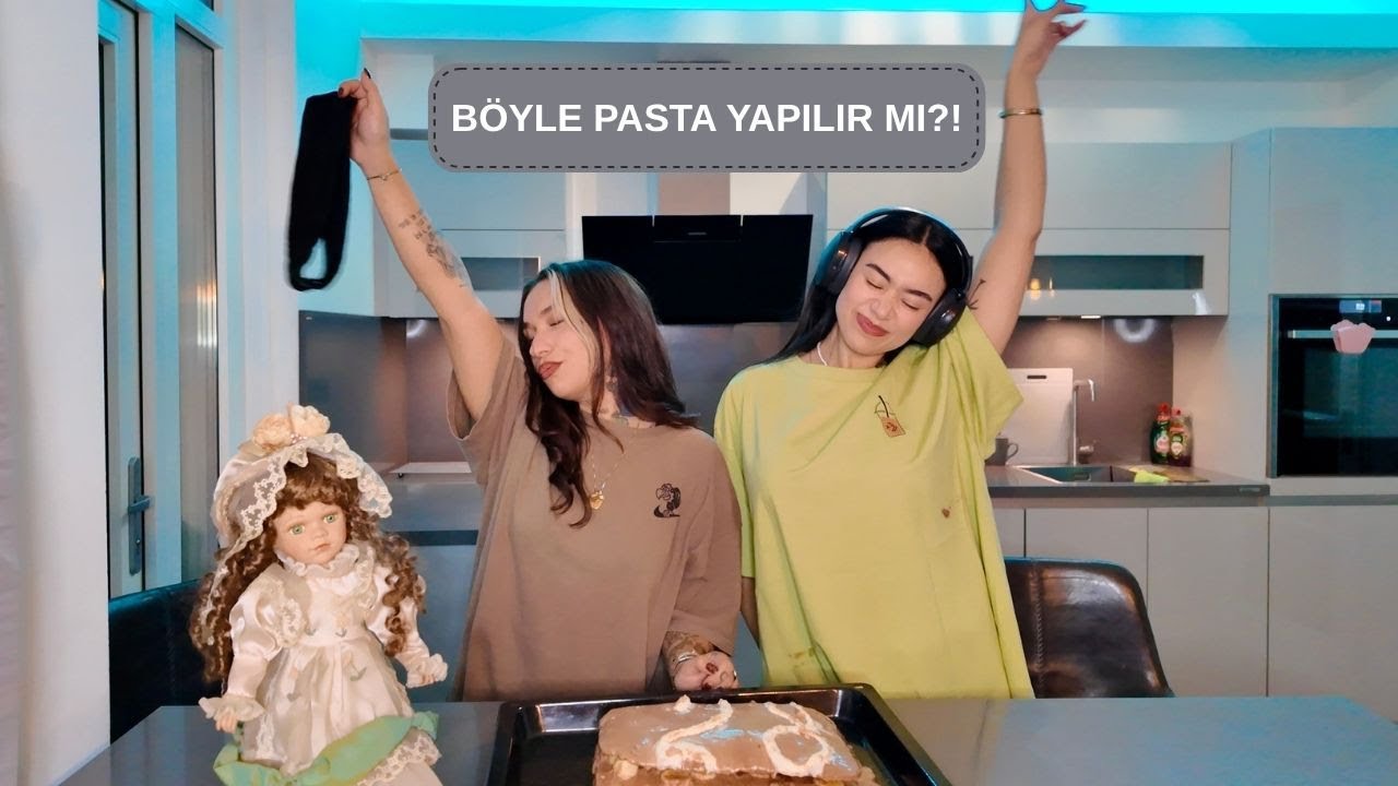Kör ve Sağır Challenge! | Doğum Günü Pastamı Yaptık! 🎂