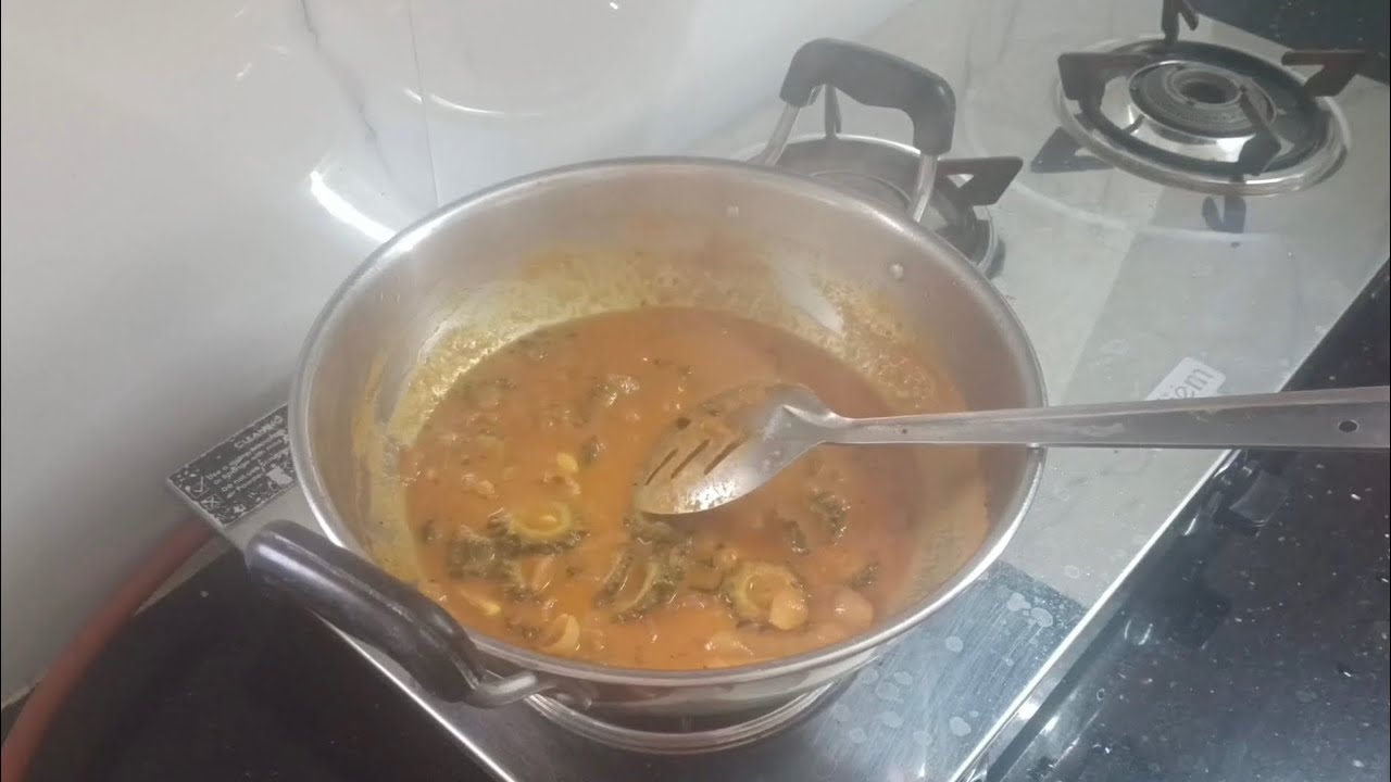 Pavakkai kulambu / பாகற்காய் குழம்பு #cooking 