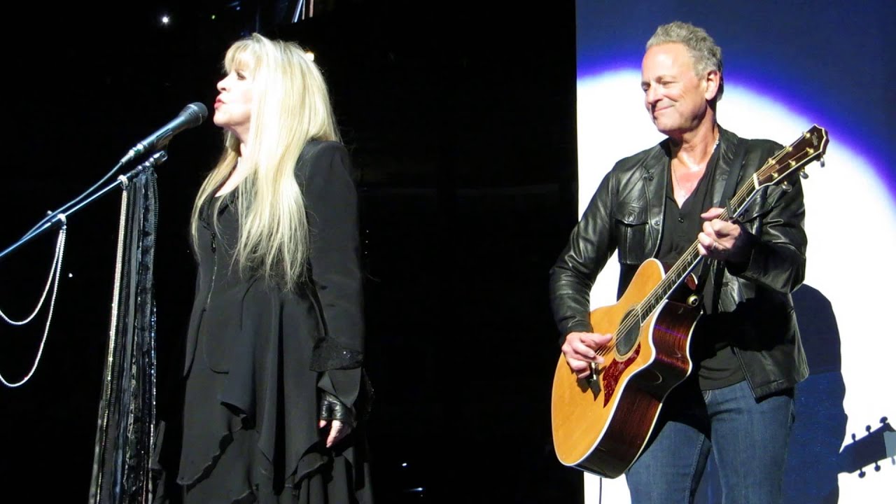 Landslide - Fleetwood Mac - Chicago 4/13/13