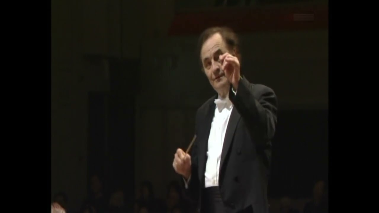 Charles Dutoit conducts Holst's 