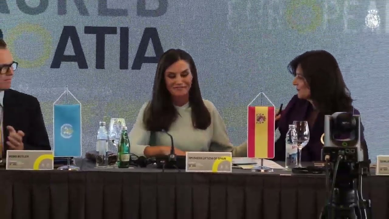 S.M. la Reina en la apertura del Congreso sobre Prevención de la Obesidad Infantil