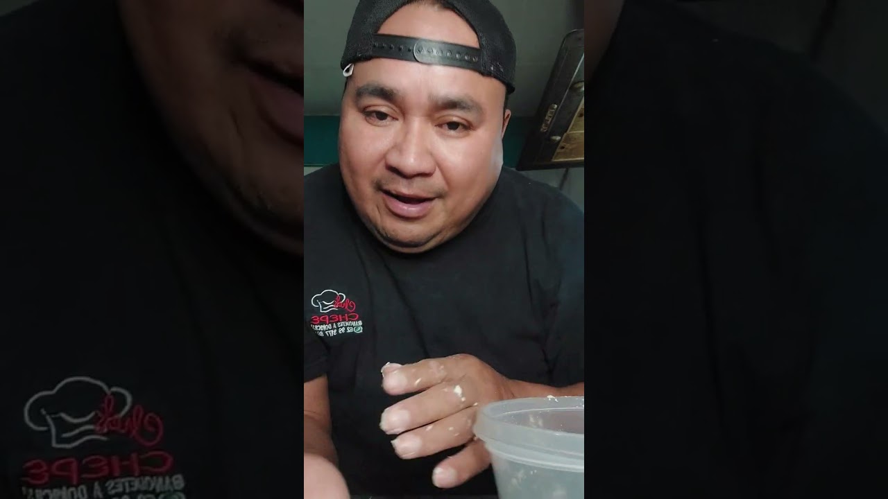 deliciosas gorditas de huevo en salsa verde quedaron de rechupete.