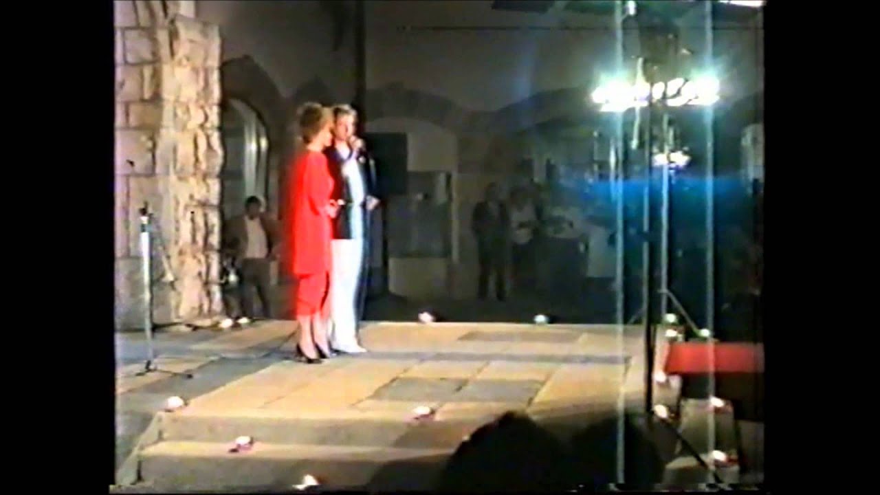 HELENA BLAGNE, NACE JUNKAR: PRVI VIDEO POSNETEK - ČUVAJ TO LUUBEZEN - BLED, 1988