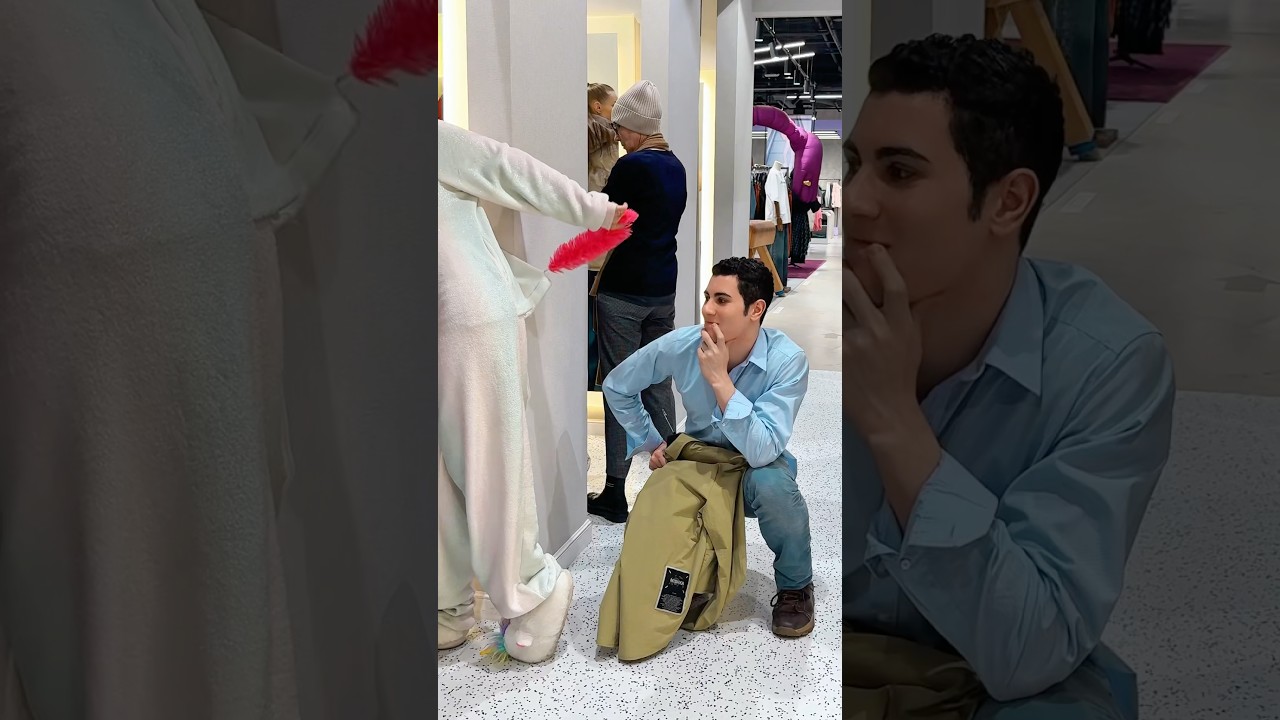 surprise in the fitting room 🤭