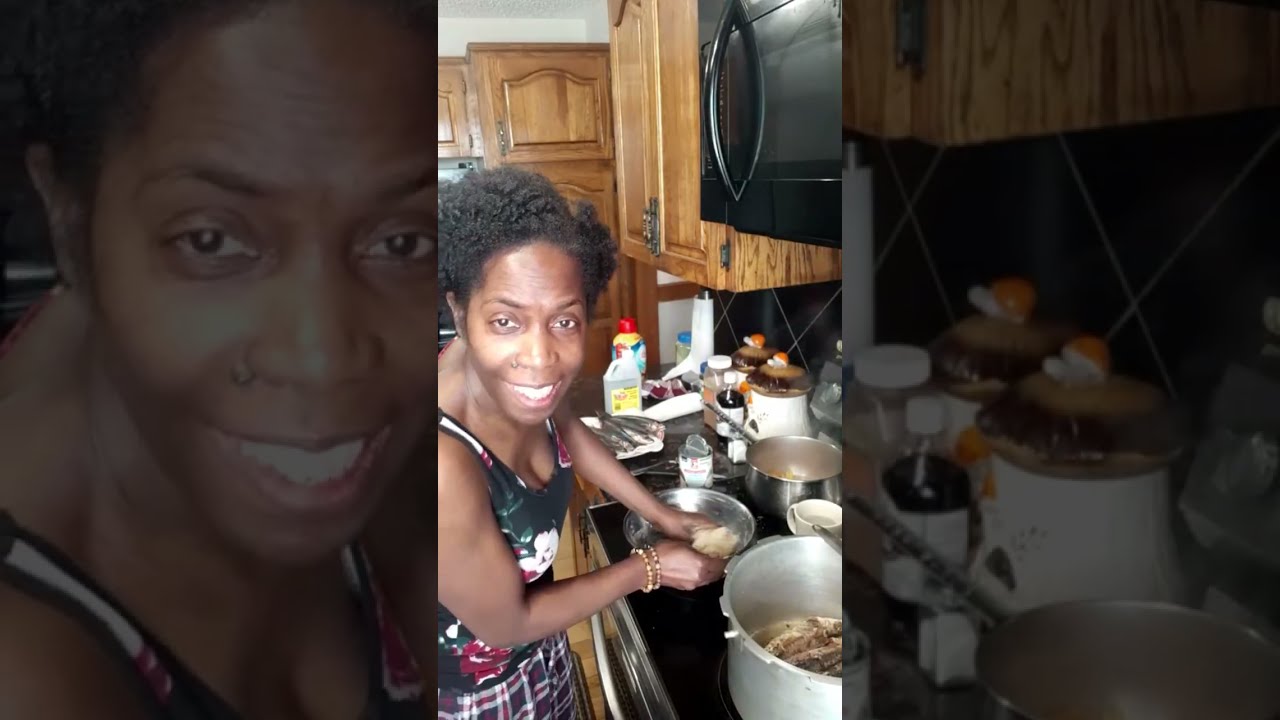 Tamara Smith  is live!
