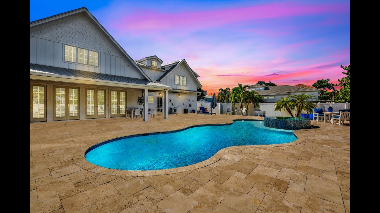 Luxury Vacation or Investment Property in Naples Florida near Beach