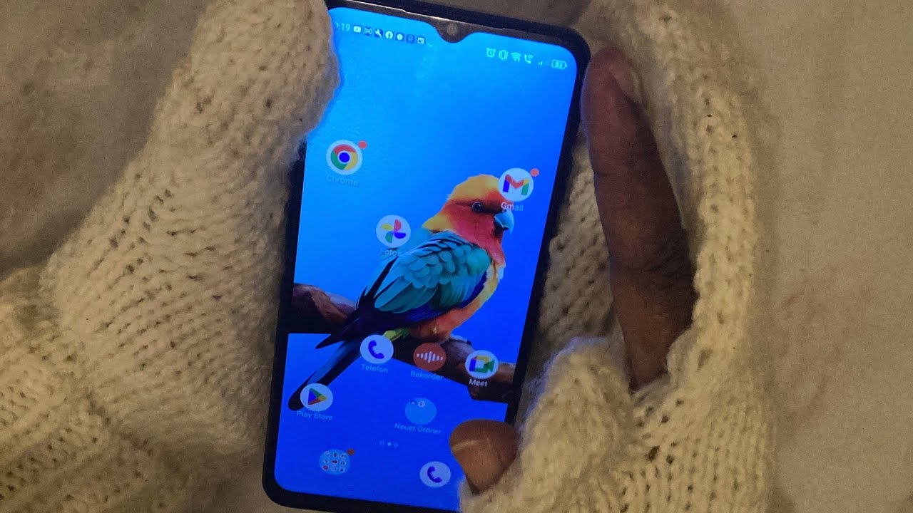 Knitting Mittens with Smartphone function Part 4
