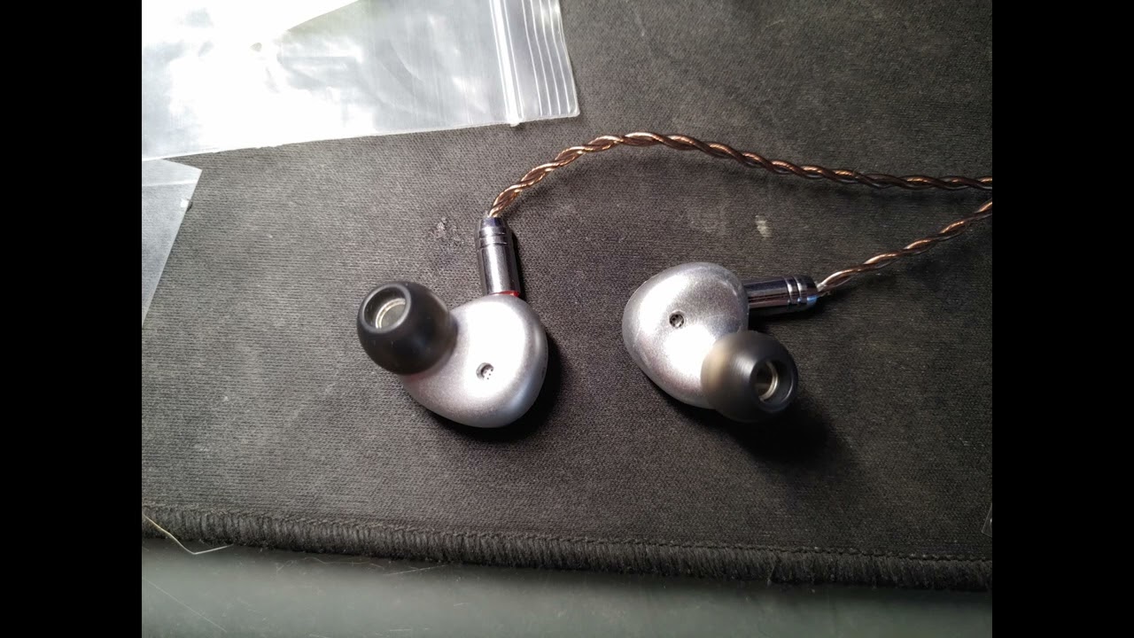 Fat Earth: Sound Demo into 711.