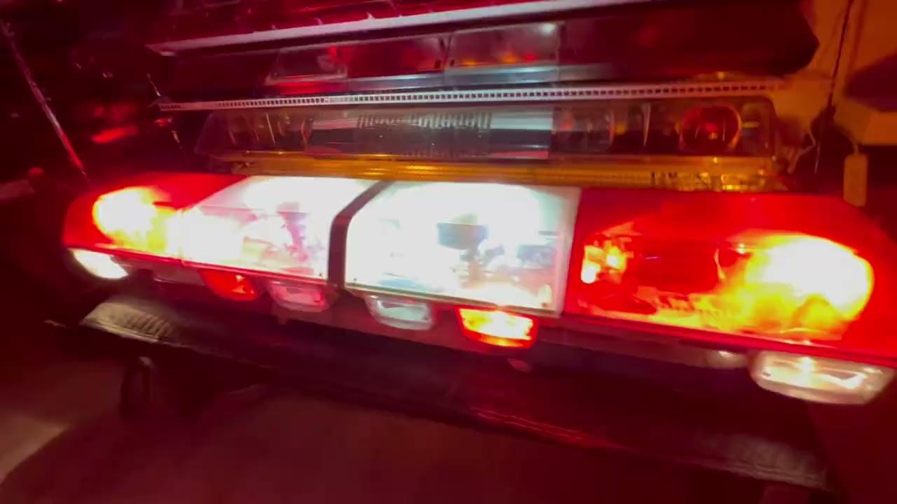 FEDERAL SIGNAL FIREHAWK STREETHAWK MODEL: FHL 65” LONG LIGHTBAR RED AND CLEAR DOMES.  (02-24-2026)