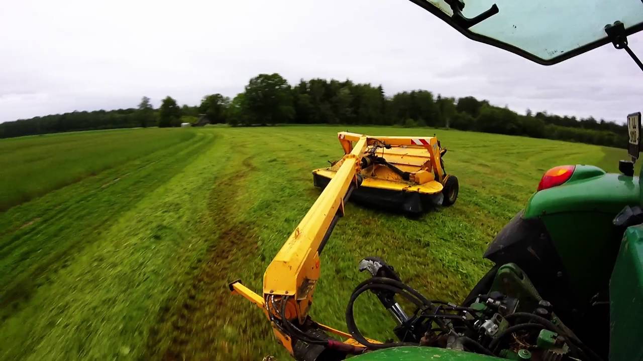 John Deere 6920s & elho arrow 3200 mowering