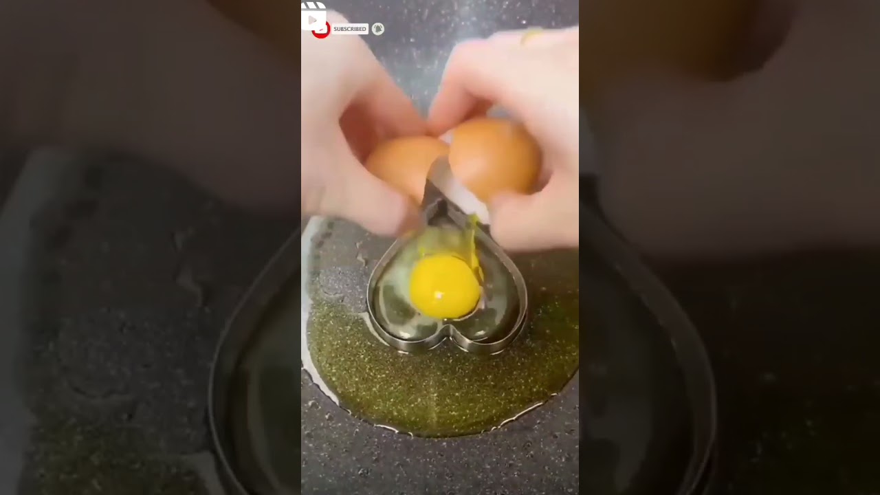 heart shape egg omelette