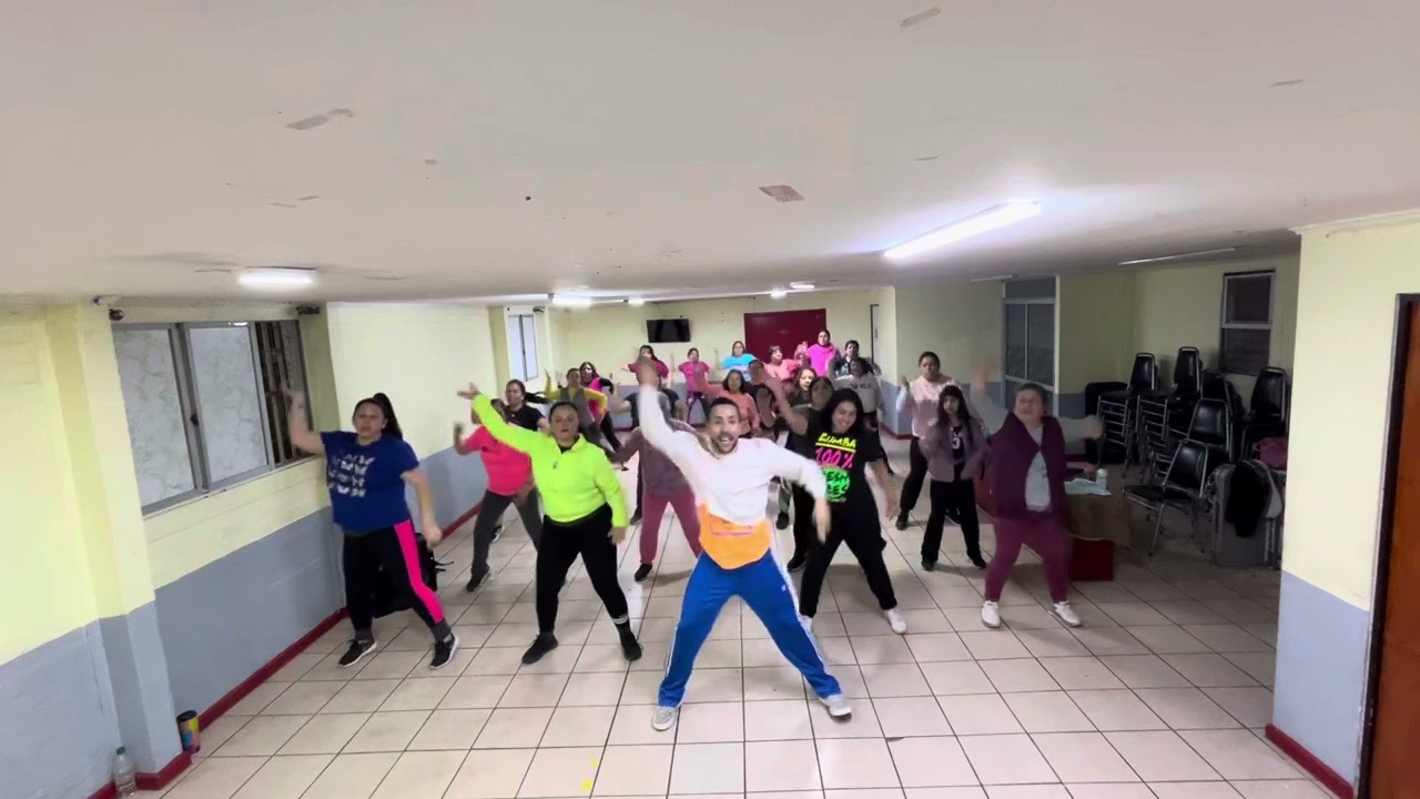 VENENOSA / NEBULOSA Y MÓNICA NARANJO / ZUMBA