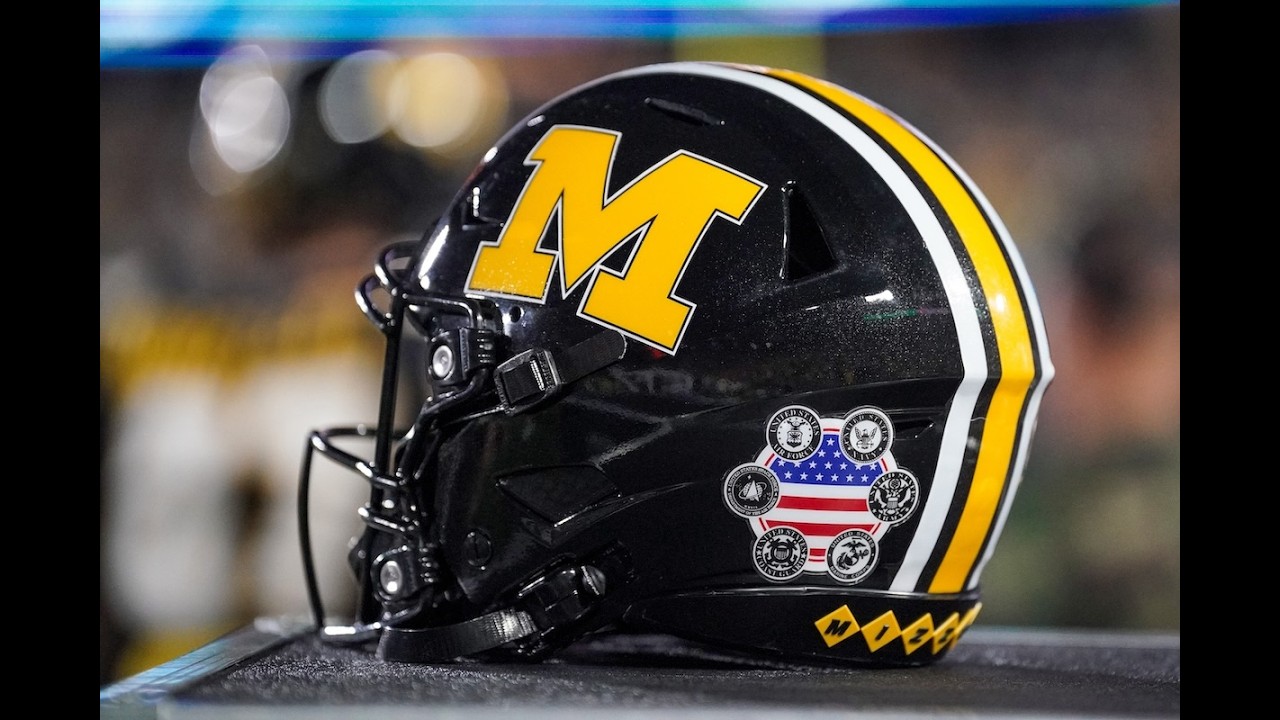 Mizzou defensive coordinator Corey Batoon meets with media on March 6