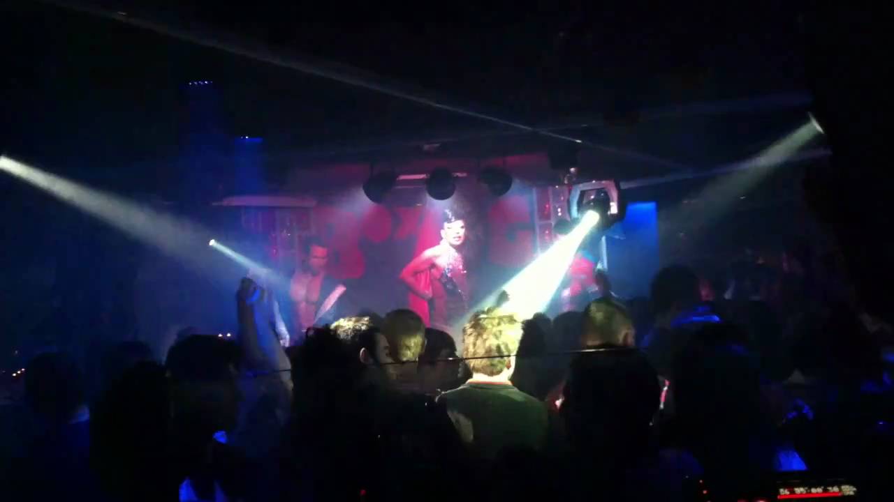 LOVE IS IN THE AIR @ LA DEMENCE PALMA