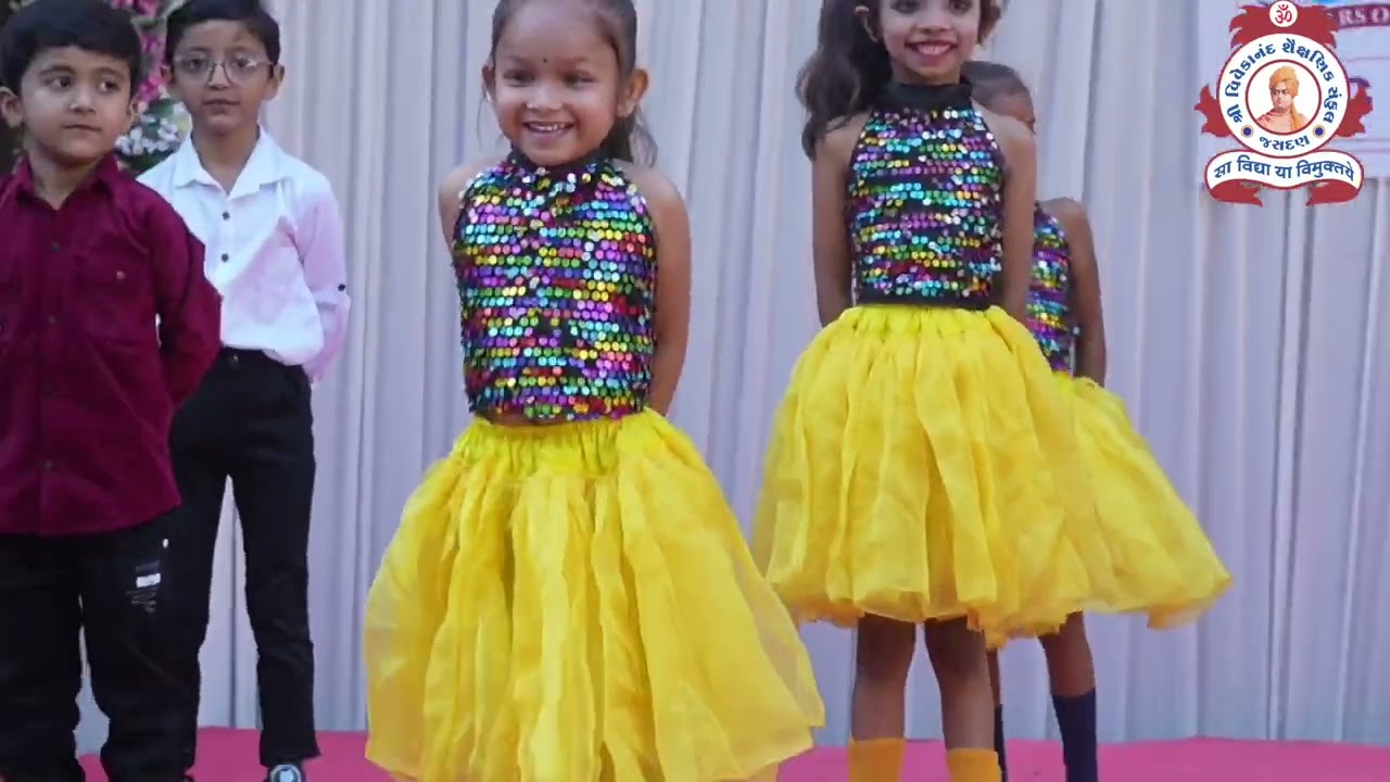 HKG Students Dance (Gujarati Medium)